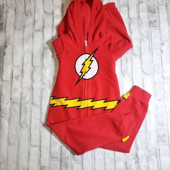 Kids Red and Yellow Superhero Flash Sleepwear - Picture 3 of 3